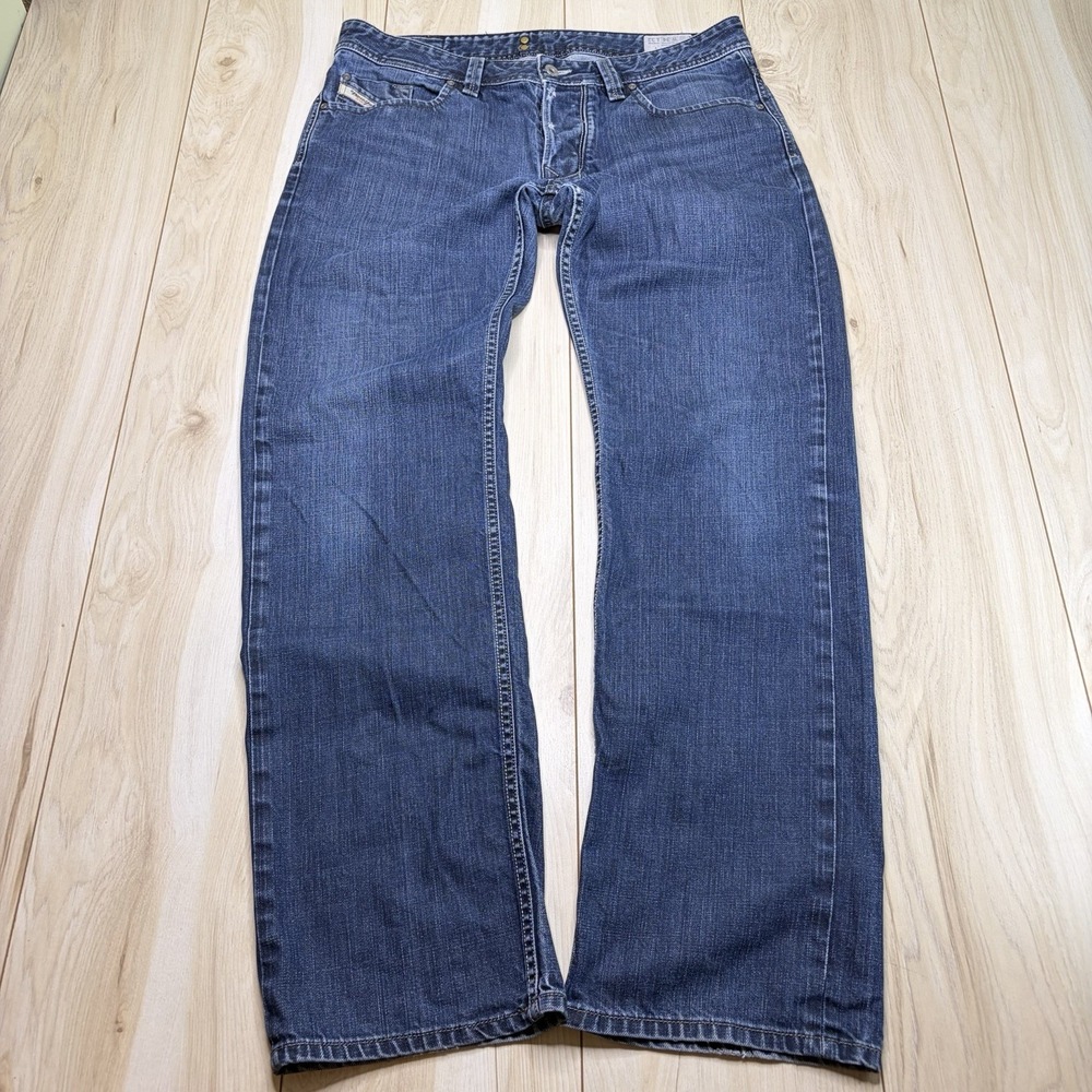 Diesel Industry Mens LARKEE Button Fly 5 Pocket Denim Jeans Blue Wash Size 34x32 - Picture 2 of 16